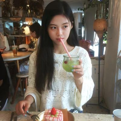 向下扭曲